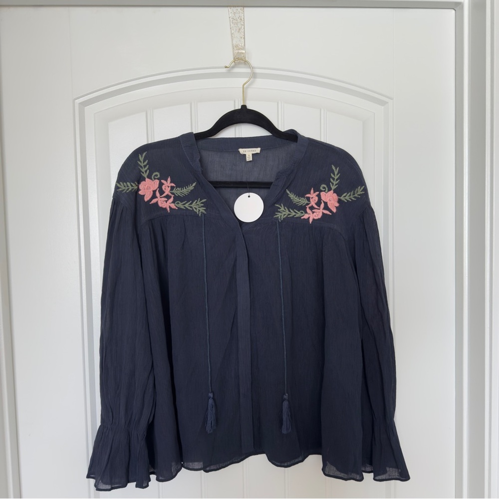 En Crème Small‎ Embroidered Floral Blouse Boho Chic Cottage-core Fairycore